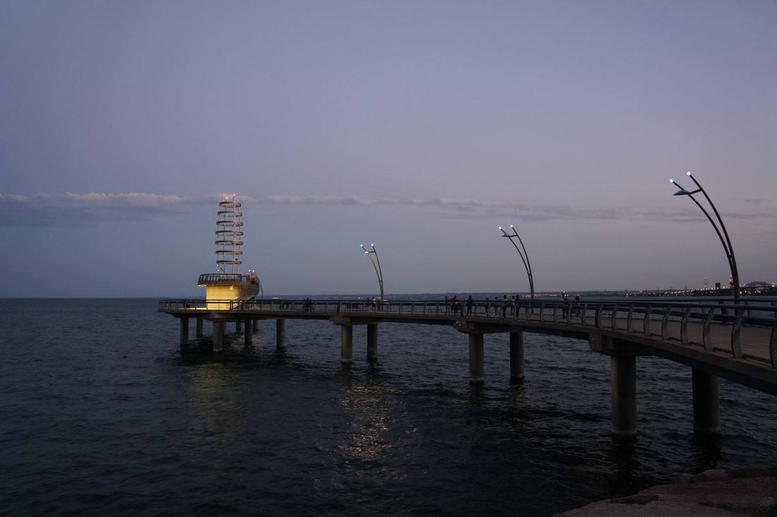 Burlington's Brant Street Pier and waterfront