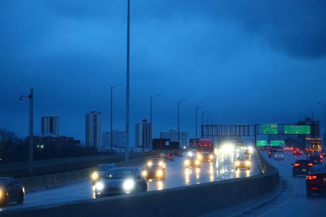 The 401 at rush hour beneath the 407 corridor