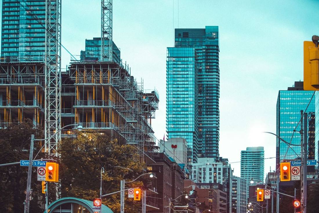 University Avenue hospital row: Sick Kids, Toronto General and the Princess Margaret