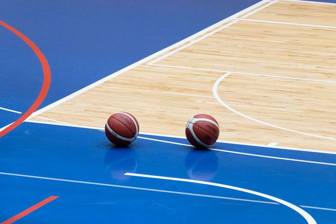 Raptors game night: from dinner to tip-off to the post-game pickup