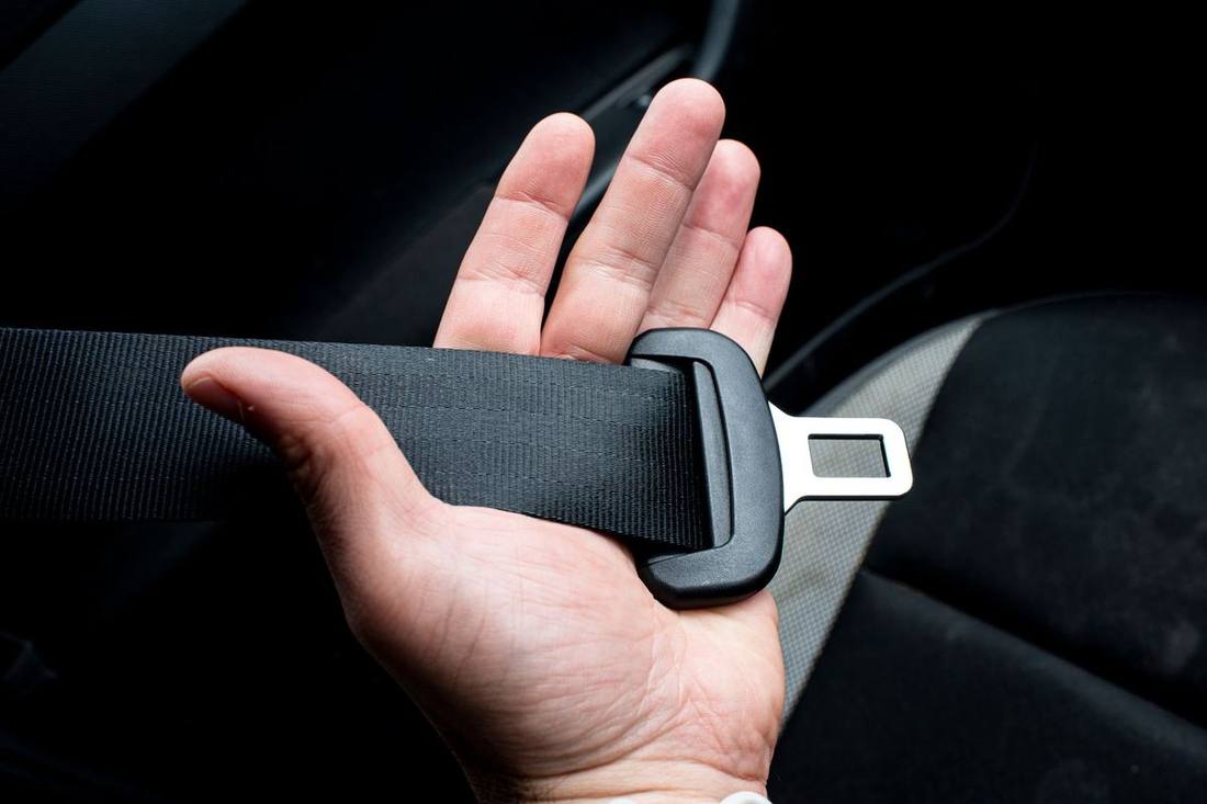 Passenger safety in a black car: what a professional operation does differently