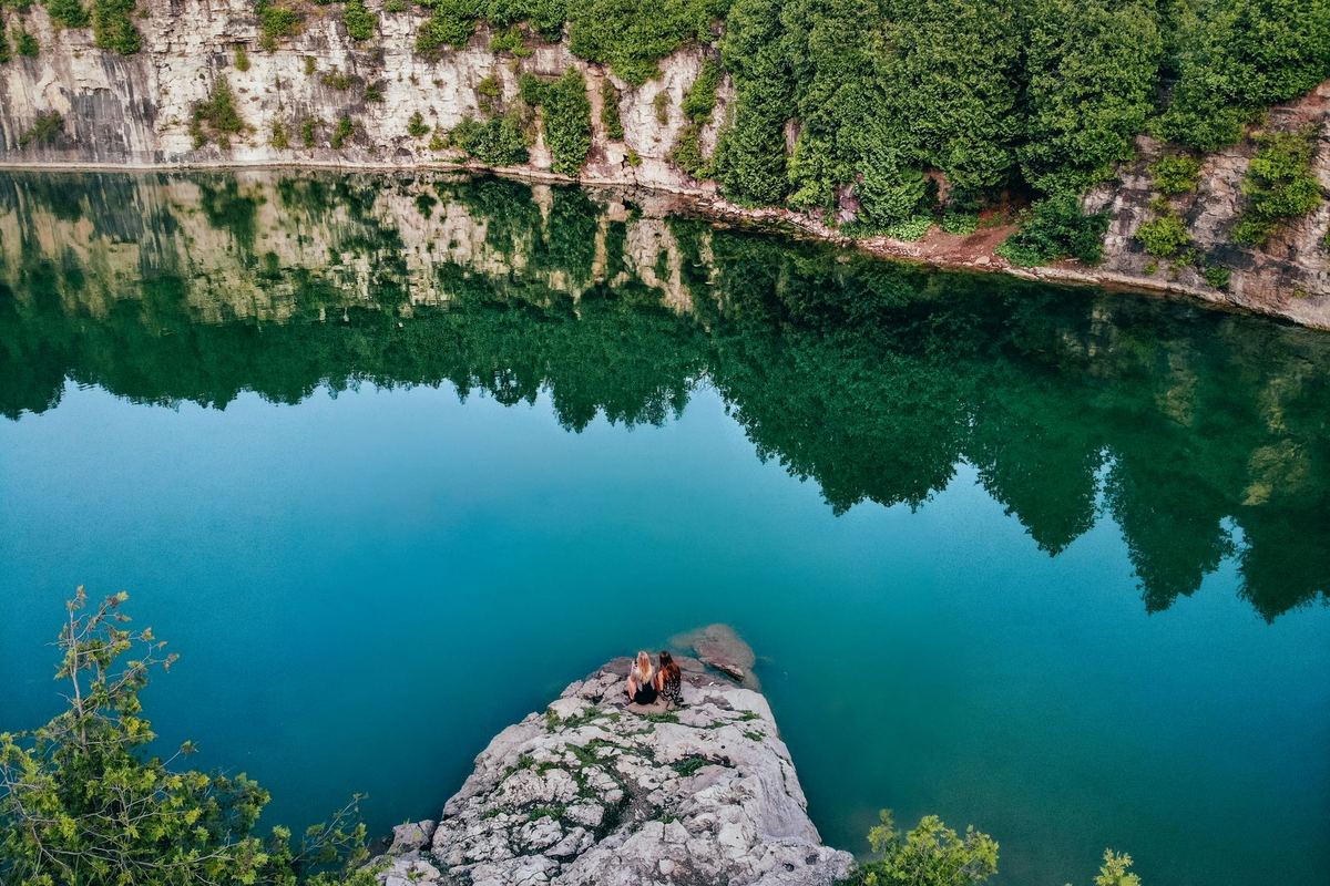 St. Jacobs and Elora: a country day trip from Toronto by chauffeur