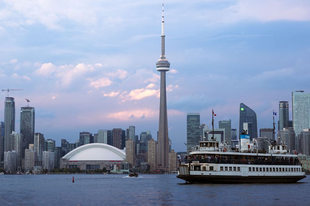 Toronto Islands: Jack Layton Ferry Terminal drop-offs and the return pickup