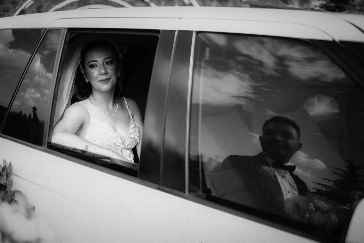 Wedding limos in Toronto: the complete planning guide