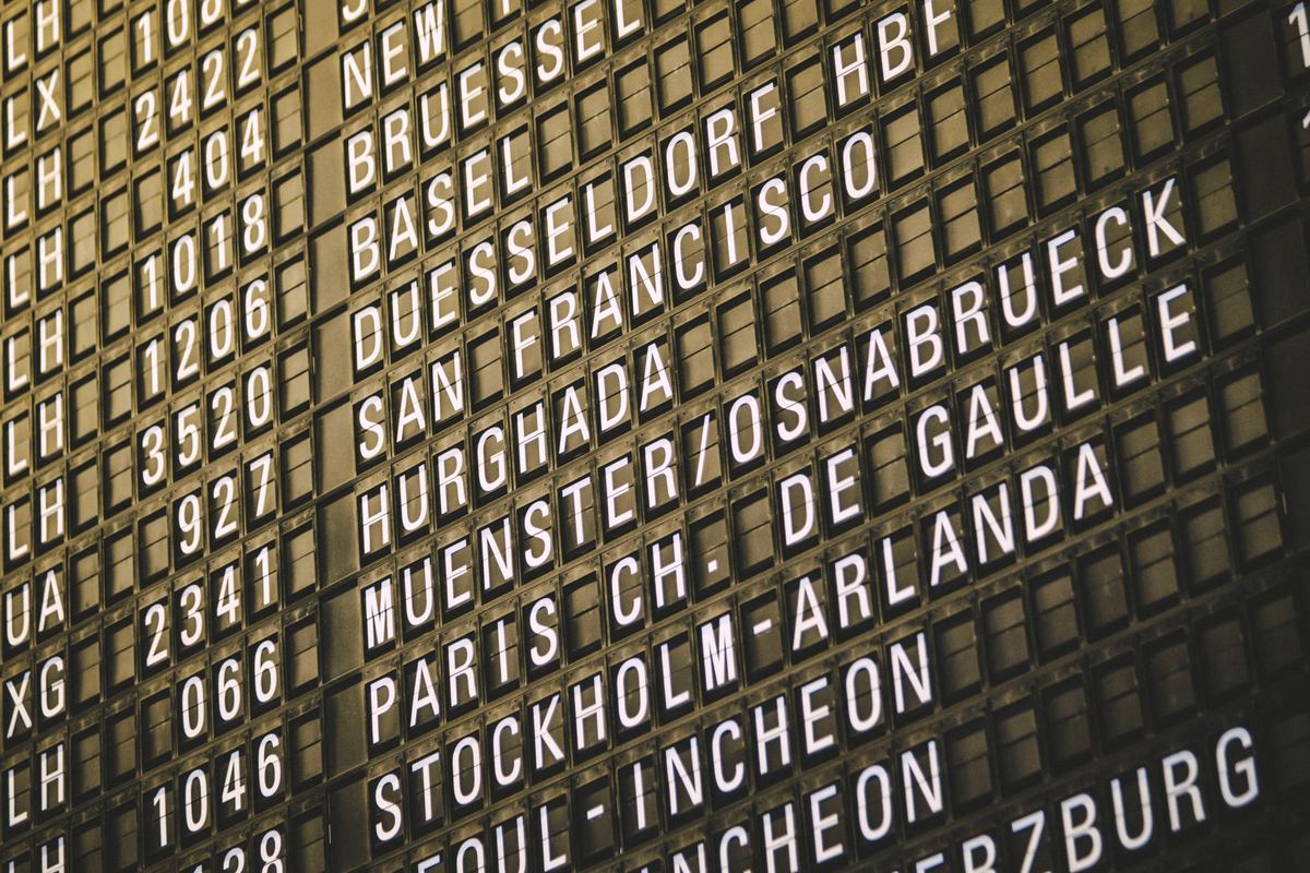 The departures board: the chauffeur watches the same data